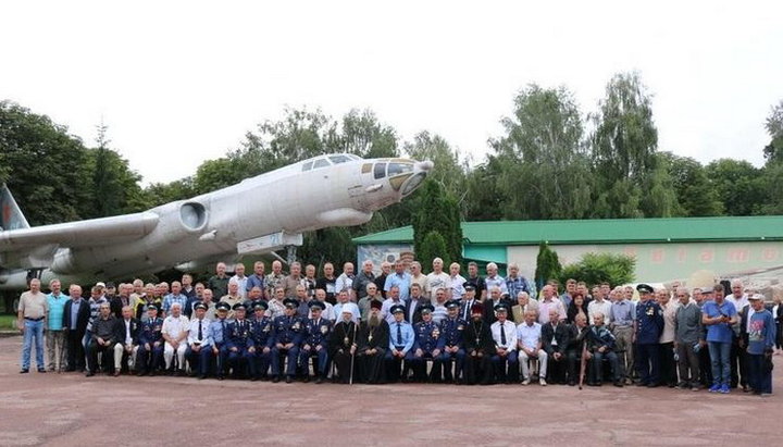 Митрополит Августин взяв участь у військових торжествах в Прилуках