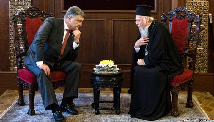 Президент Петр Порошенко и Патриарх Варфоломей - инициаторы политпроекта «Томос-2018»