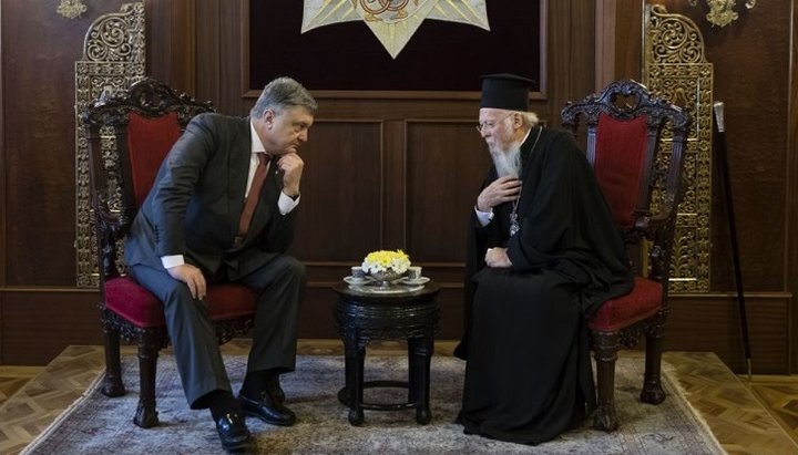И Константинопольский патриарх Варфоломей, и Президент Украины Петр Порошенко плохо просчитали все возможные издержки и риски, связанные с «проектом» объединения церковных структур в Украине.