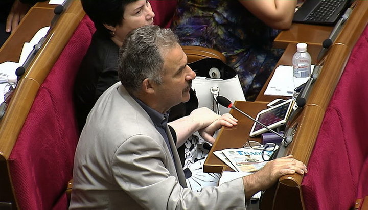 Депутат Верховної Ради України від фракції «Народний фронт» Віктор Єленський. Фото: Politeka. net