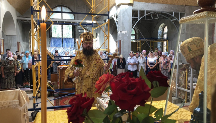 Первая Божественная Литургия в строящемся храме города Светловодск. Фото: УПЦ