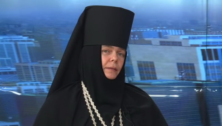 Настоятелька Свято-Архангело-Михайлівського жіночого монастиря міста Одеси ігуменія Серафима (Шевчик). Фото: YouTube