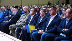 Митрополит Лука взяв участь у зустрічі з питань миру на Донбасі