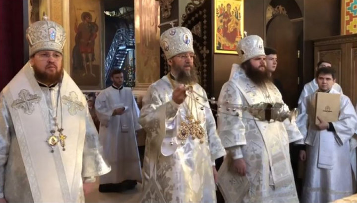 Молитва про загиблих. Фото: скріншот відео YouTube