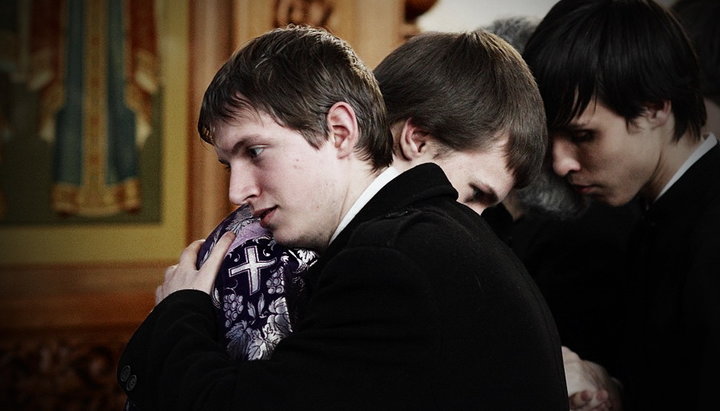 «По тому узнают, что вы Мои ученики, что будете любовь иметь между собою» (Иоанн 13:35).Фото: 3w.pravostok.ru