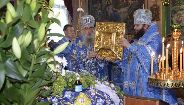 У Рівненській єпархії прославили Вілійську ікону Божої Матері «Знамення»