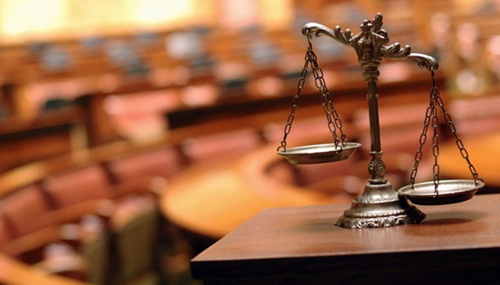 На губернатора Калифорнии подали в суд из-за запрета на пение в храмах. Фото: e-lawresources.co.uk