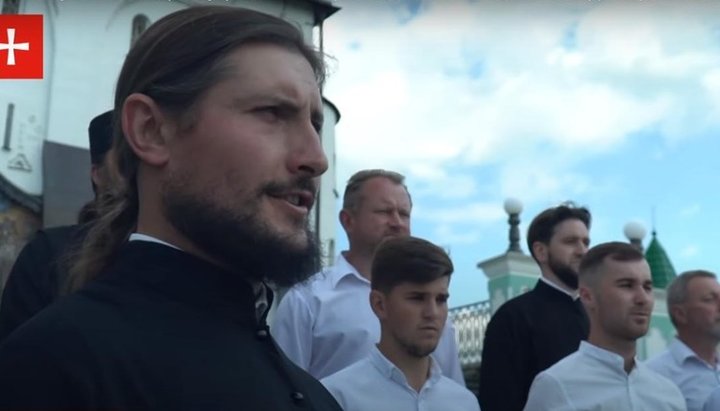 Лаврские хоры объединились в едином проекте специально ко Дню Крещения Руси. Фото: скриншот/YouTube/Перший Козацький