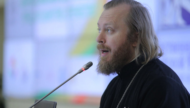 Голова Патріаршої комісії з питань сім'ї, захисту материнства і дитинства священик Феодор Лук'янов. Фото: foma.ru