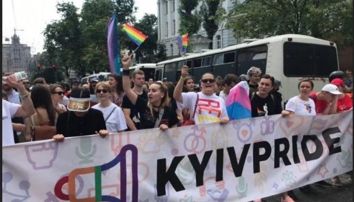 Анастасия Ева Домани на