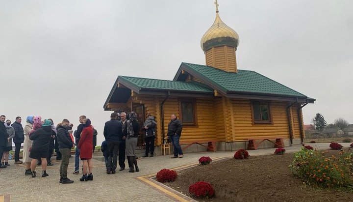 Новий Свято-Георгіївський храм УПЦ в селі Довгошиї. Фото: СПЖ