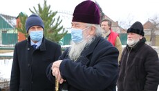 Митрополит Іриней відвідав постраждалий від пожежі храм в Новоолександрівці