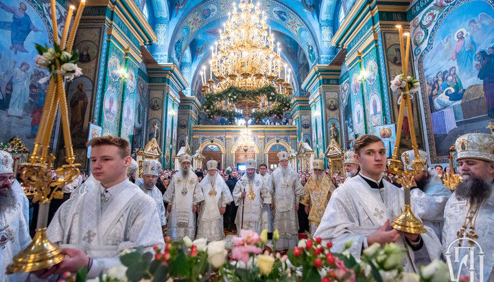 Блаженніший митрополит Онуфрій очолив Літургію у жіночому монастирі м. Кременець. Фото: news.church.ua