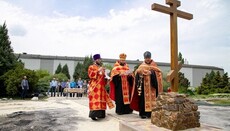 У Луганську на території зруйнованого в боях заводу побудують каплицю УПЦ