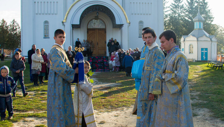 Уникальное село Залесцы, в котором выросли 250 священников. Фото: ternopil.church.ua