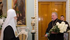 Очередной «добровольный переход» общины УПЦ, или «Прабатьківські» фантазии Виктора Бедя