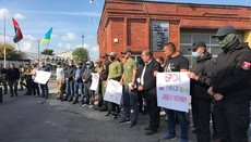 Почему захватывать храмы – патриотично, а строить новые – нет