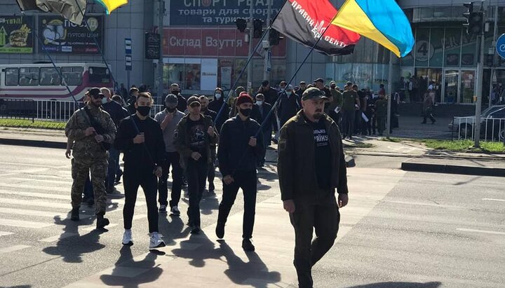 Акция радикалов против «БРСМ-нафта»