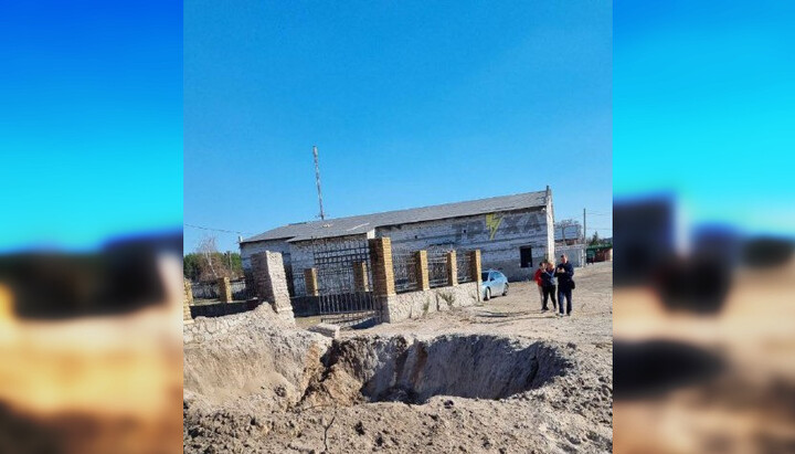 От обстрела пострадал Дмитриевский храм в селе Васищево Харьковской области
