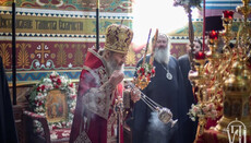 Блаженнейший возглавил пасхальную вечерню в Киево-Печерской лавре