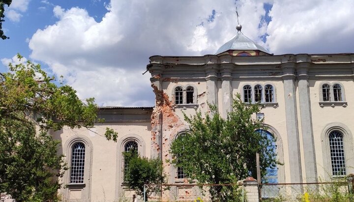 Свято-Николаевский храм в поселке Боровское. Фото: Telegram-канал Северодонецкой епархии