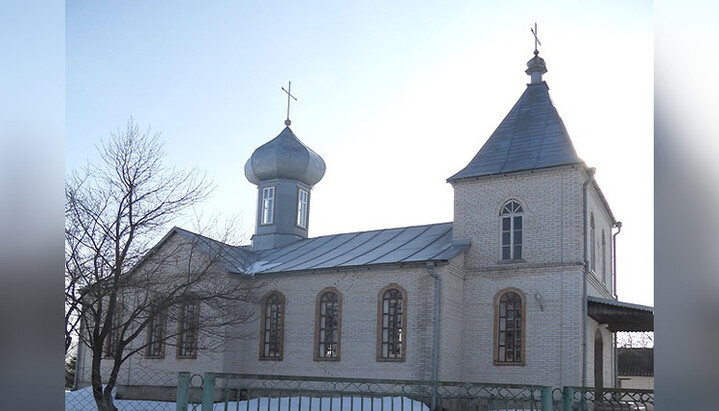 Крестовоздвиженский храм УПЦ в селе Демьянцы Киевской области. Фото: boryspil-eparchy.org