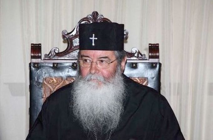 Грецький митрополит переконаний, що Грецію навмисне ісламізують і перетворюють в