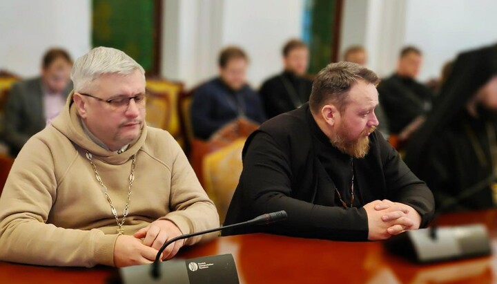 Протоиерей Андрей Пинчук (слева). Фото: Facebook Андрея Пинчука