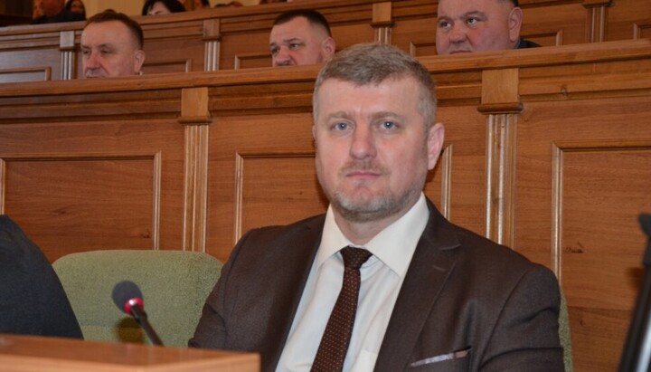 Депутат Волынского облсовета Андрей Бокоч – инициатор обысков в храмах и монастырях УПЦ. Фото: new.volynrada.gov.ua