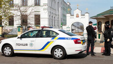 В УПЦ рассказали, почему монахи вывозят свои вещи из Лавры