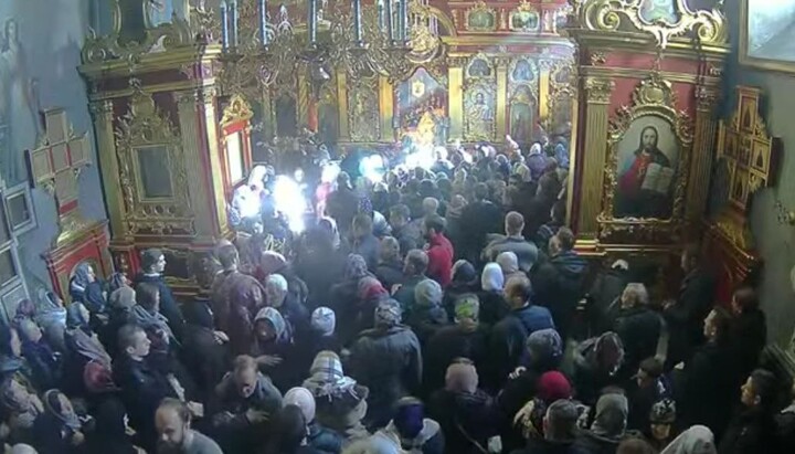 Литургия Преждеосвященных Даров на Мариино стояние. Фото: скриншот видео канала Киево-Печерской лавры