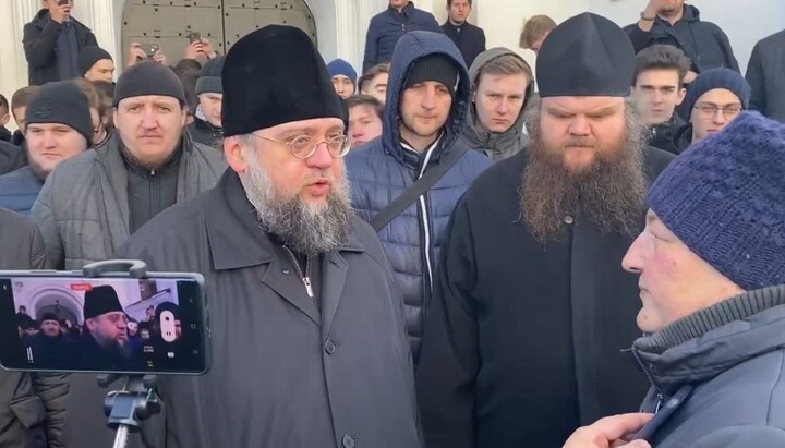 Комиссия заповедника покинула территорию Лавры