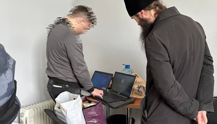 The SBU is checking the equipment of the monastery residents. Photo: t.me/kozakTv1.