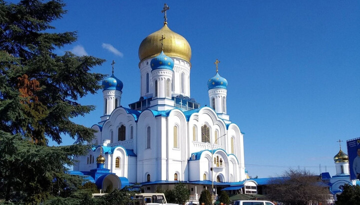 Хрестовоздвиженський собор в Ужгороді. Фото: zahid.espreso.tv