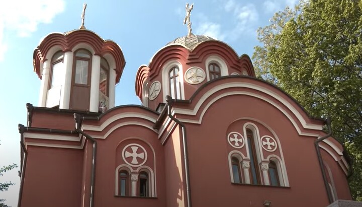 Храм УПЦ на честь святого великомученика Пантелеймона в Чернівецькій центральній міській лікарні. Фото: скріншот відео «Суспільного»