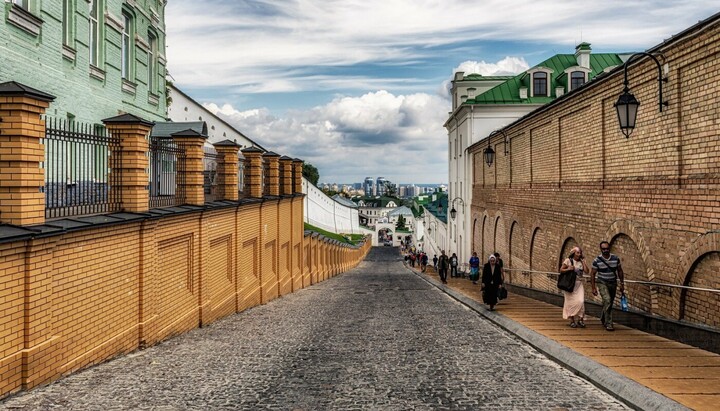 Нижняя территория Киево-Печерской лавры. Фото: 44.ua