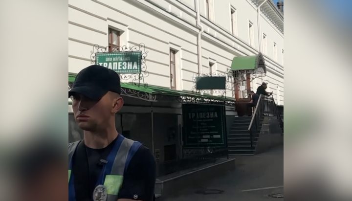 In the Lavra, the authorities are evicting monks from their cells. Photo: Telegram channel