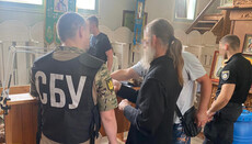 Священнику на Закарпатті оголосили про підозру в пропаганді комунізму