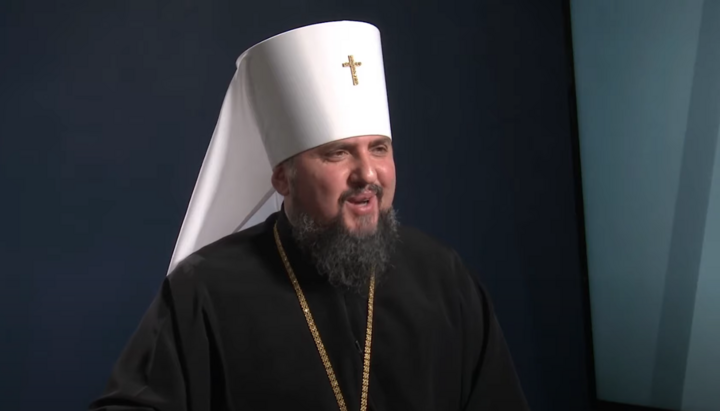 Думенко вважає, що вірянам доведеться бути в ПЦУ, навіть якщо вони не хочуть. Фото: Голос Америки