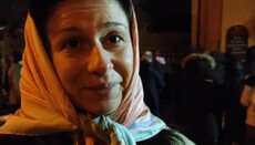 Учасниця молитовного стояння біля Лаври: Мене не бентежать дощ і сніг