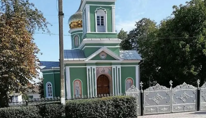 Храм у Сокирянах. Фото: Інфонавігатор