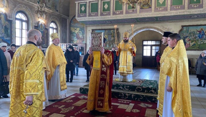 ПЦУ в кафедральном соборе в Хмельницком. Фото: ПЦУ