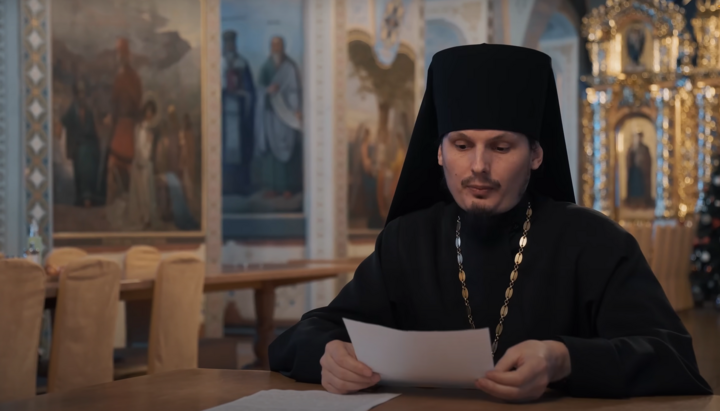 Благочинний Почаївської лаври ієромонах Андрій. Фото: скриншот відео YouTube