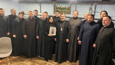 У Харкові ієрарх і священники УПЦ здали кров для харків'ян і військових