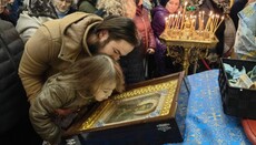 Тисячі белградців вклонилися чудотворній іконі «Пом'якшення злих сердець»