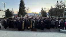 Майже 3000 вірян УПЦ Сторожинця висловилися проти «переходу» до ПЦУ