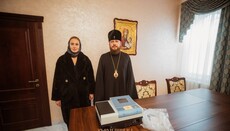Хмельницька єпархія УПЦ передала ЗСУ апарат ШВЛ за 450 тисяч гривень