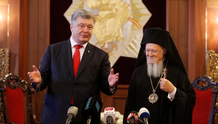 Порошенко і Патріарх Варфоломій. Фото: Reuters