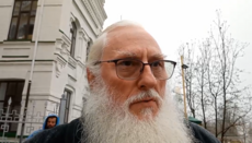 Приходьте молитися до лаври, щоб преподобні нас не залишили, – священник