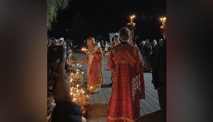 Єпископ Івано-Франківський Нікіта у Верхніх Станівцях. Фото: СПЖ